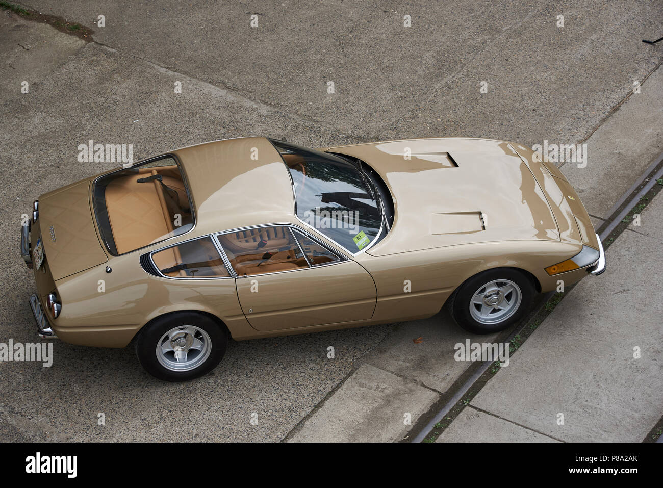 Ferrari 365 immagini e fotografie stock ad alta risoluzione - Alamy