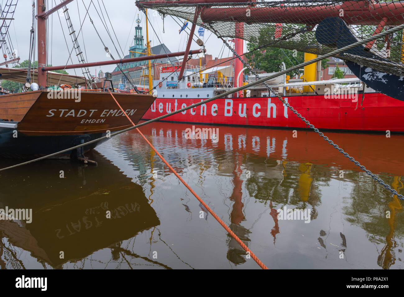 Porto "Ratsdelft' light ship 'Deutsche Bucht', centro di Emden, Frisia orientale, Bassa Sassonia, Germania, Europa Foto Stock