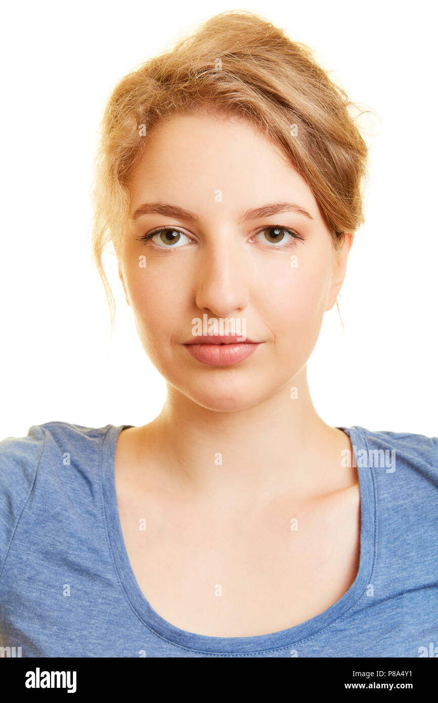 Passaporto biometrico foto di una giovane donna bionda con un viso grave Foto Stock