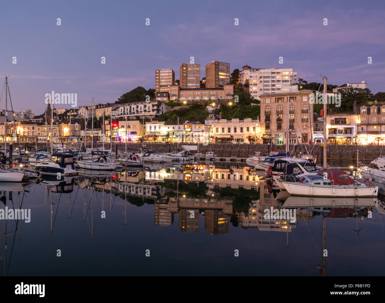 Torquay Harbour di notte Foto Stock