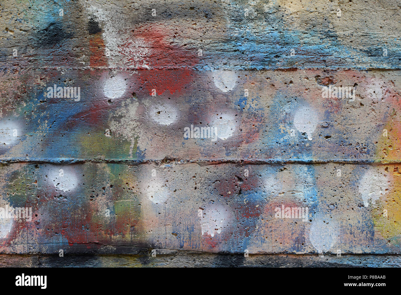 Calcestruzzo con texture verniciato a spruzzo punti sbiadito e macchie di vernice. Abstract background. Foto Stock