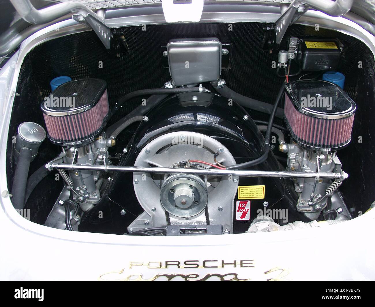 Motore da corsa porsche immagini e fotografie stock ad alta risoluzione -  Alamy