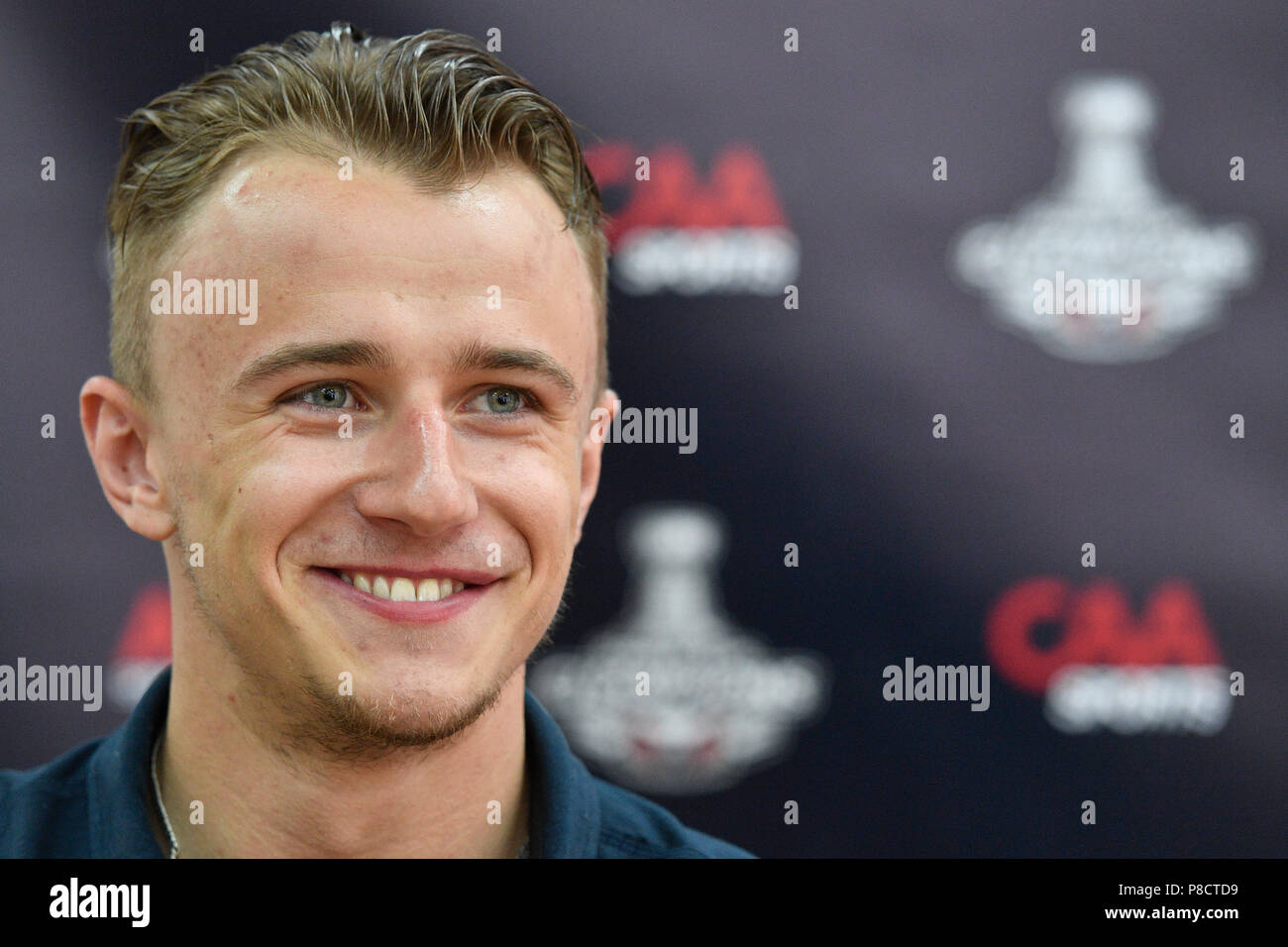 Praga, Repubblica Ceca. 11 Luglio, 2018. Jakub Vrana, hockey su ghiaccio giocatore della NHL Washington del team di capitelli, partecipa a una conferenza stampa sulla vittoria della Stanley Cup, a Praga, nella Repubblica ceca il 11 luglio 2018. Credito: Michal Kamaryt/CTK foto/Alamy Live News Foto Stock