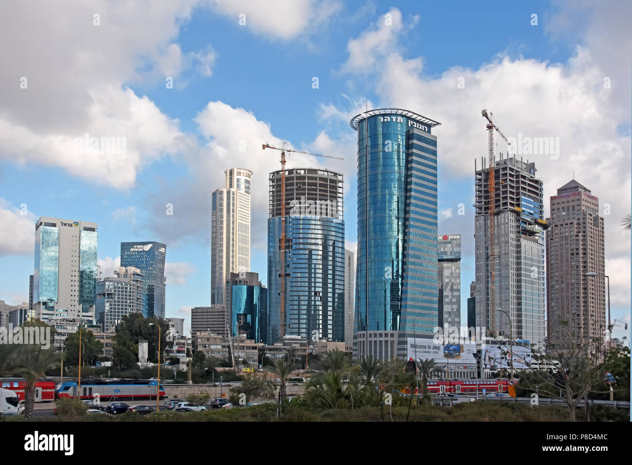 Tel Aviv sky raschiatori edificio, Israele Foto Stock