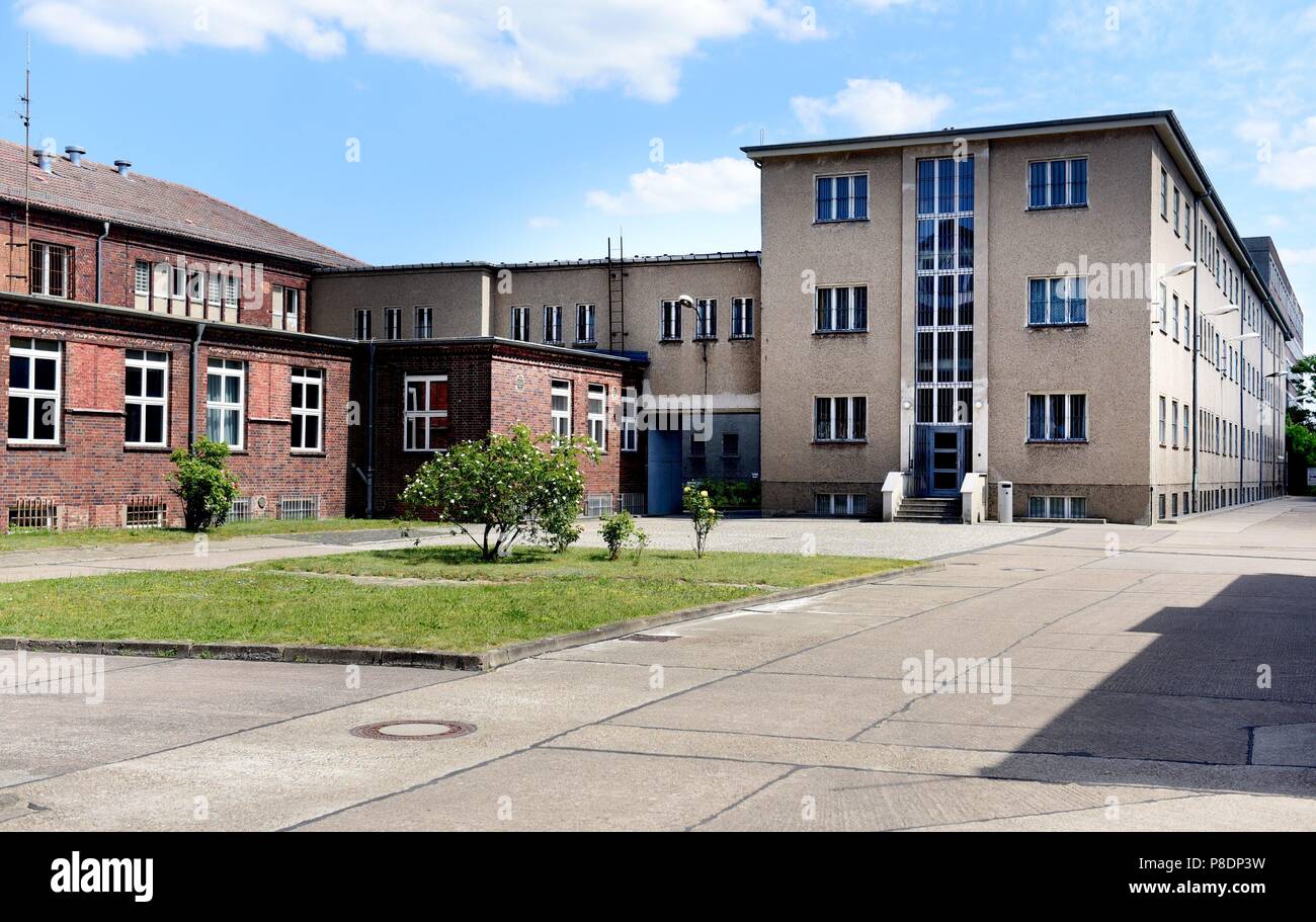 L'ex prigione Stasi e oggi il memorial Hohenschönhauen a Berlino (Germania), 21 maggio 2018. | Utilizzo di tutto il mondo Foto Stock