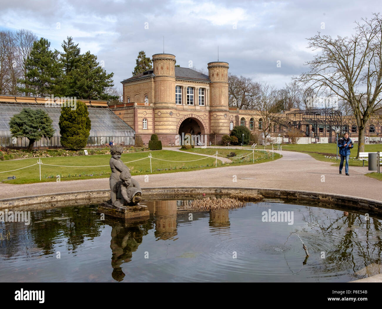 Nel Giardino Botanico di Karlsruhe in marzo. Baden-Württemberg, Germania Foto Stock