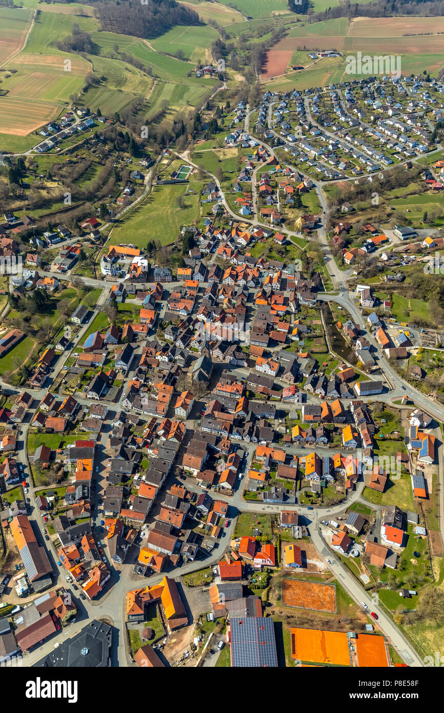 Vista aerea, Distretto Mengerinhausen, Bad Arolsen, Hesse, Germania Foto Stock