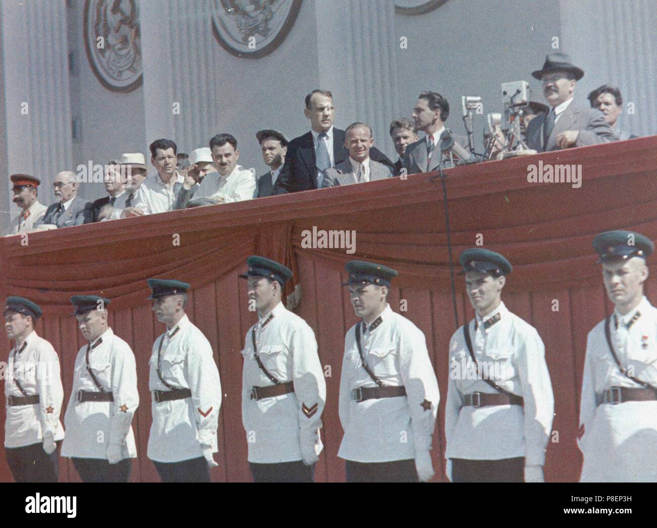 Molotov parlando alla festosa cerimonia di apertura del All-Union Fiera Agricola (VSKhV). Museo: Collezione privata. Foto Stock