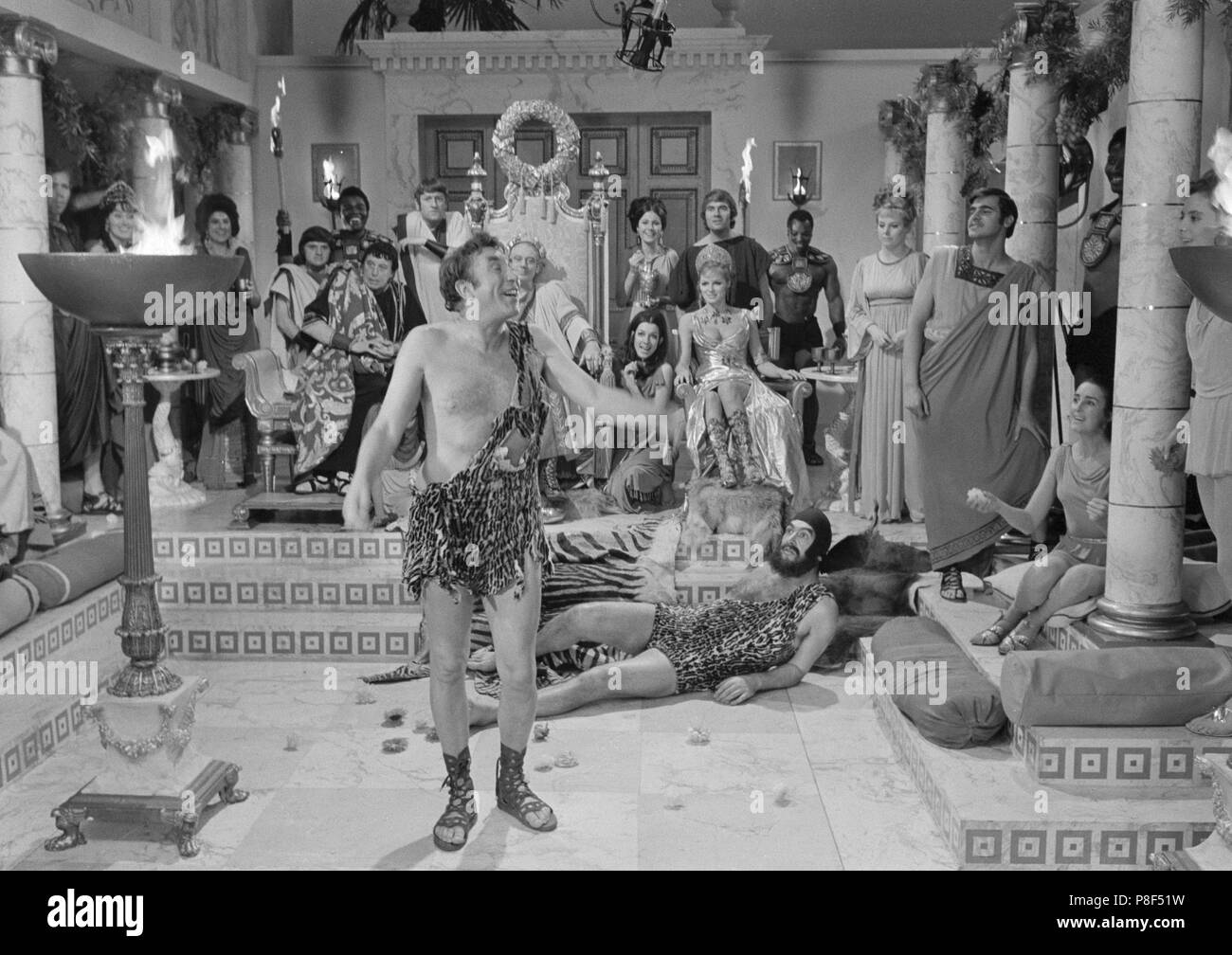 Fino Pompei (1971) Frankie Howerd, Patrick Cargill, Bernard Bresslaw, Data: 1971 Foto Stock