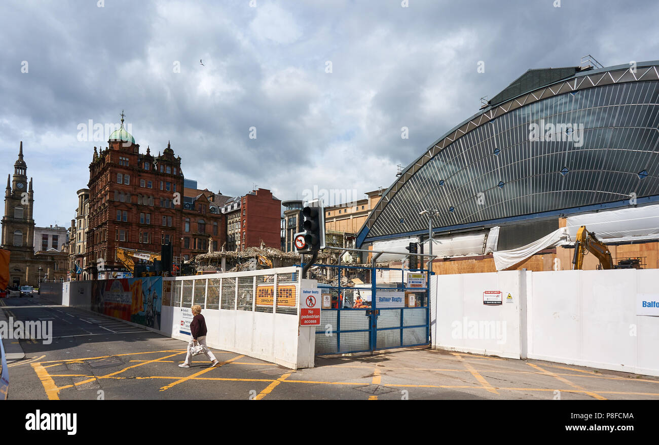 Stazione di Queen Street demolizione e lavori di ristrutturazione in corso, Glasgow, Scozia. Foto Stock