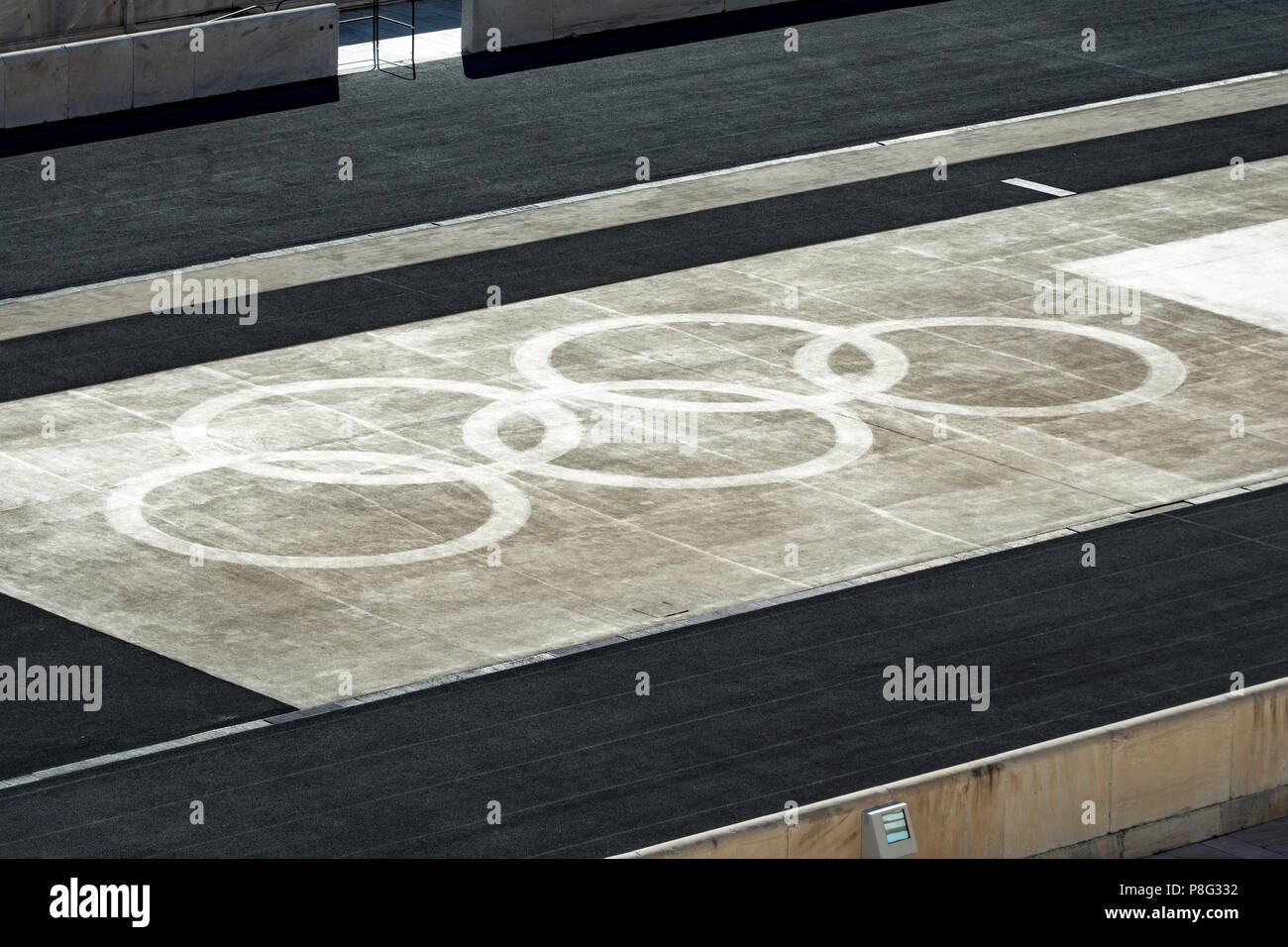 Anelli olimpici nel Stadio Panateneico Foto Stock