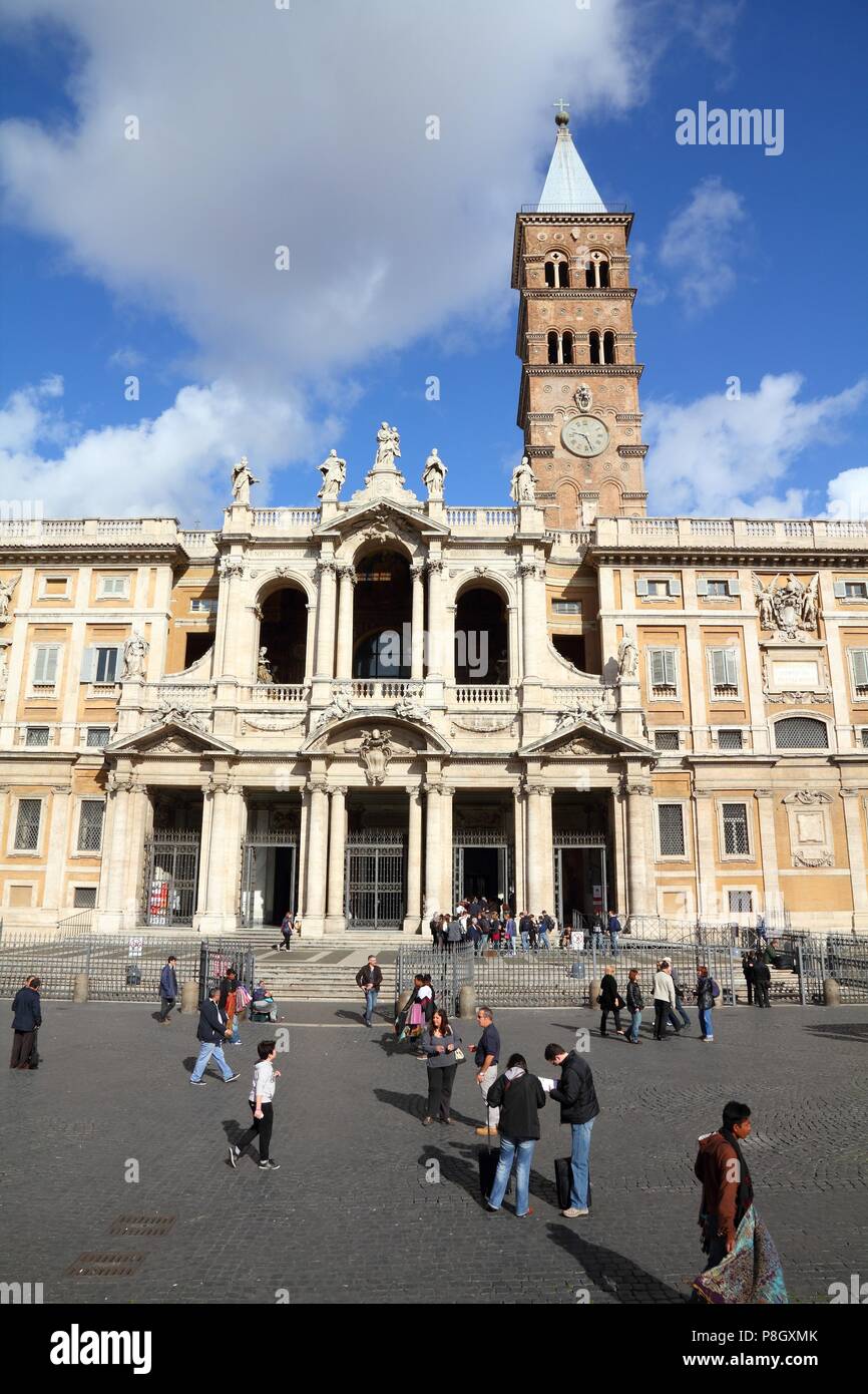 Roma - Aprile 8: Visitare la gente famosa basilica di Santa Maria Maggiore il 8 aprile 2012 a Roma. Secondo Euromonitor, Roma è il terzo più visitato cit Foto Stock