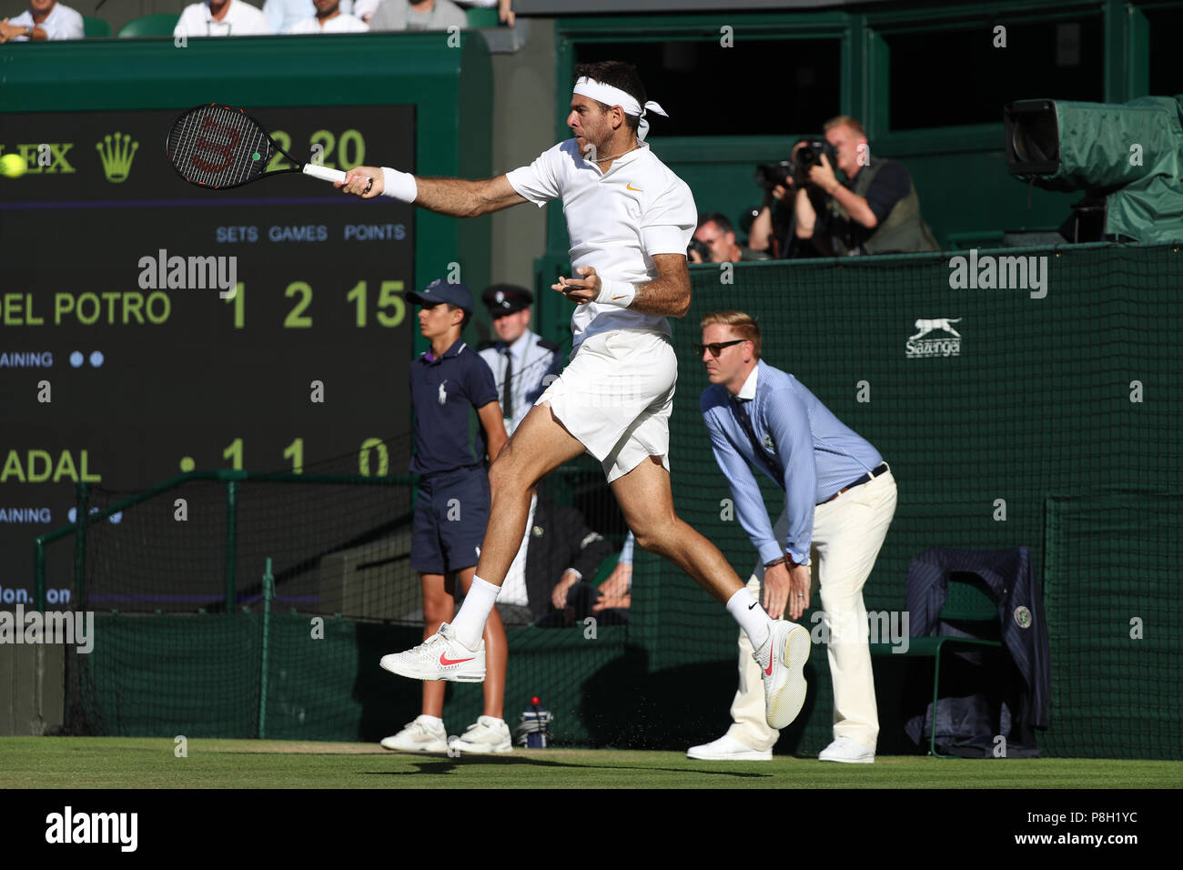 Londra, Regno Unito. 11 luglio 2018, All England Lawn Tennis e Croquet Club di Londra, Inghilterra; Wimbledon Tennis campionati, giorno 9; Juan Mart&#sso;n del Potro (Arg) contro Rafael Nadal (Esp) Credit: Azione Plus immagini di sport/Alamy Live News Foto Stock