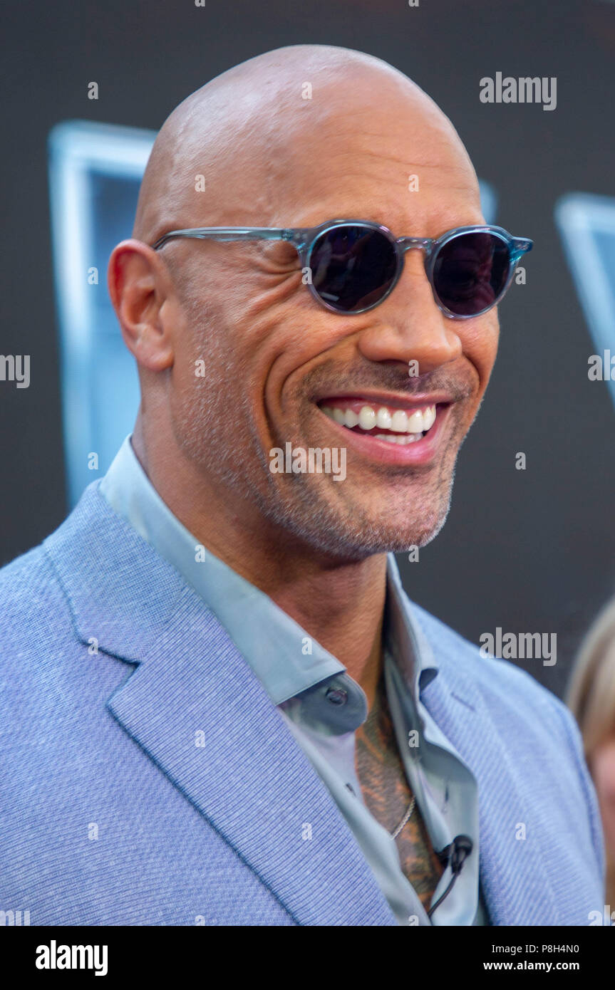 Attore Dwayne Johnson partecipa al New York premiere "grattacielo" il 10 luglio 2018. Foto Stock