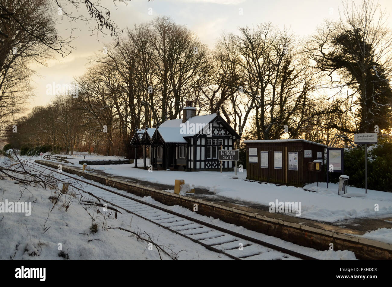 La Stazione Ferroviaria di Dunrobin Castle nelle Highlands scozzesi Foto Stock