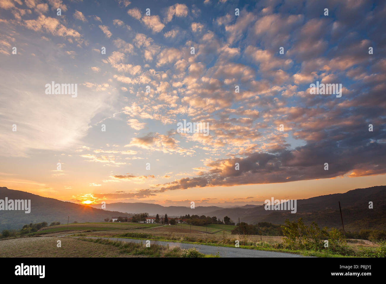 Il piccolo Borgo Italiano Piansoave. Foto Stock