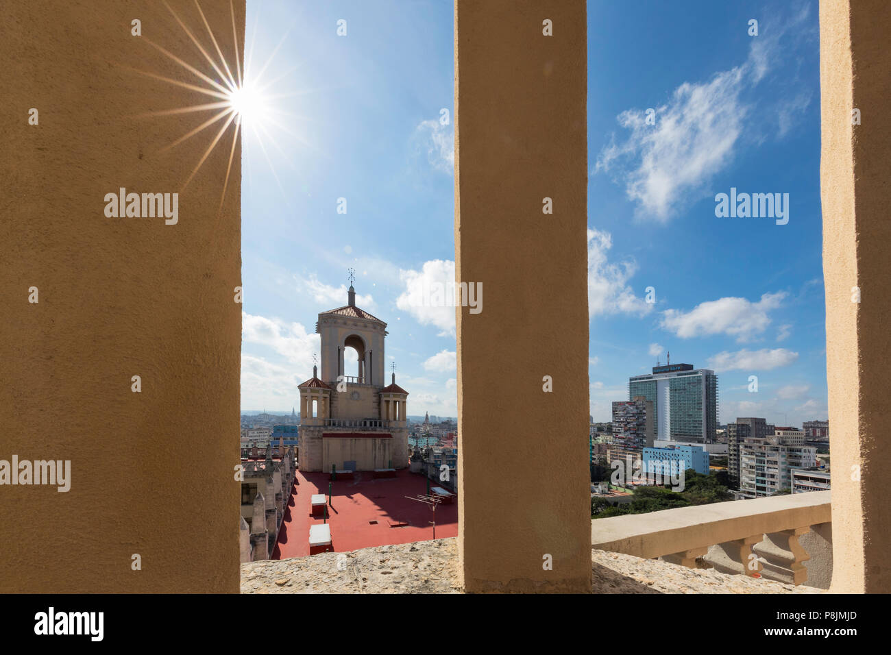 Lo storico Hotel Nacional de Cuba situato sul Malecon nel mezzo del Vedado, Cuba Foto Stock