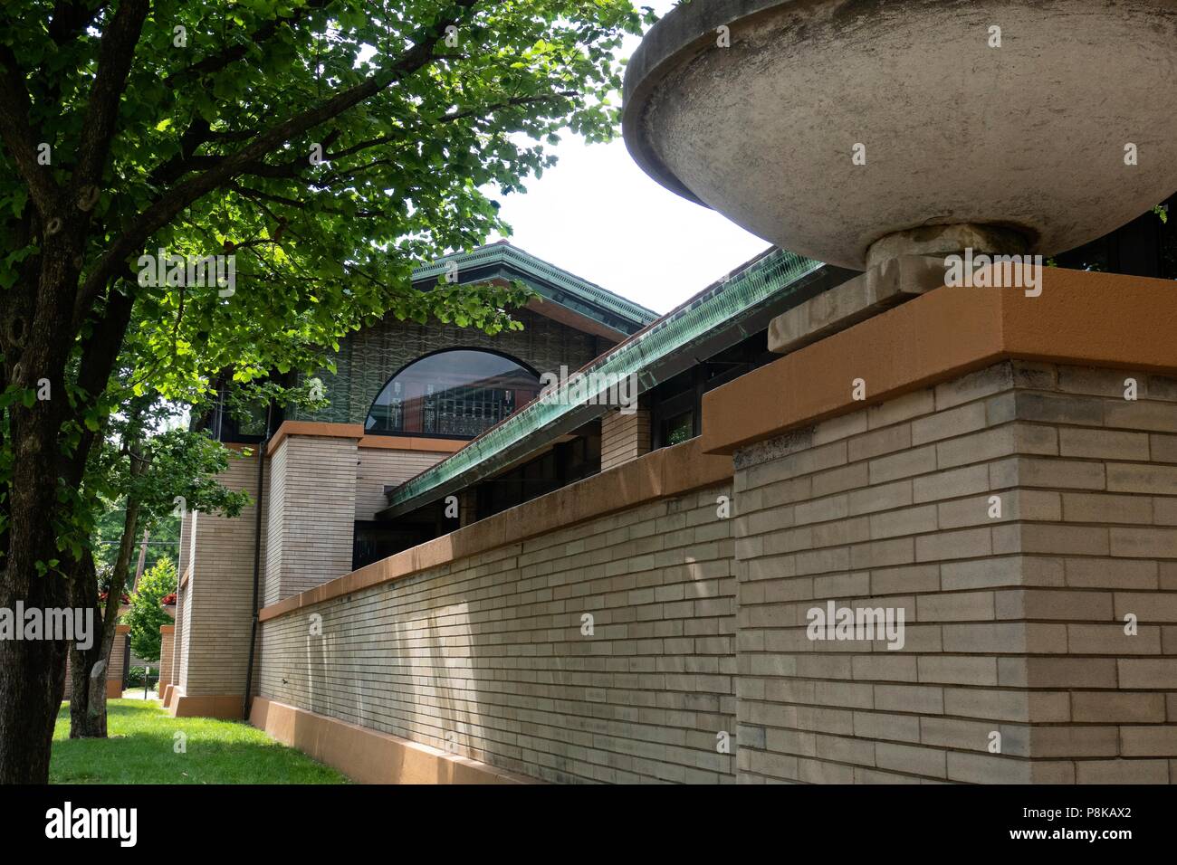 Questo raffinato esempio di Frank Lloyd Wright prairie architettura di stile è stato commissionato dalla ricca vedova, Susan Lawrence Dana nel 1902 ed è una delle principali t Foto Stock