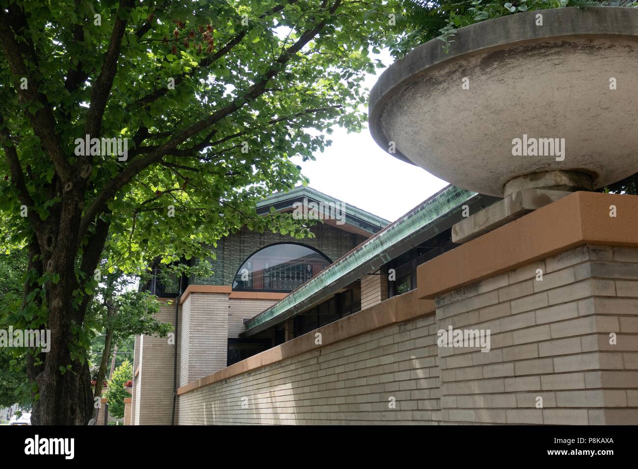 Questo raffinato esempio di Frank Lloyd Wright prairie architettura di stile è stato commissionato dalla ricca vedova, Susan Lawrence Dana nel 1902 ed è una delle principali t Foto Stock