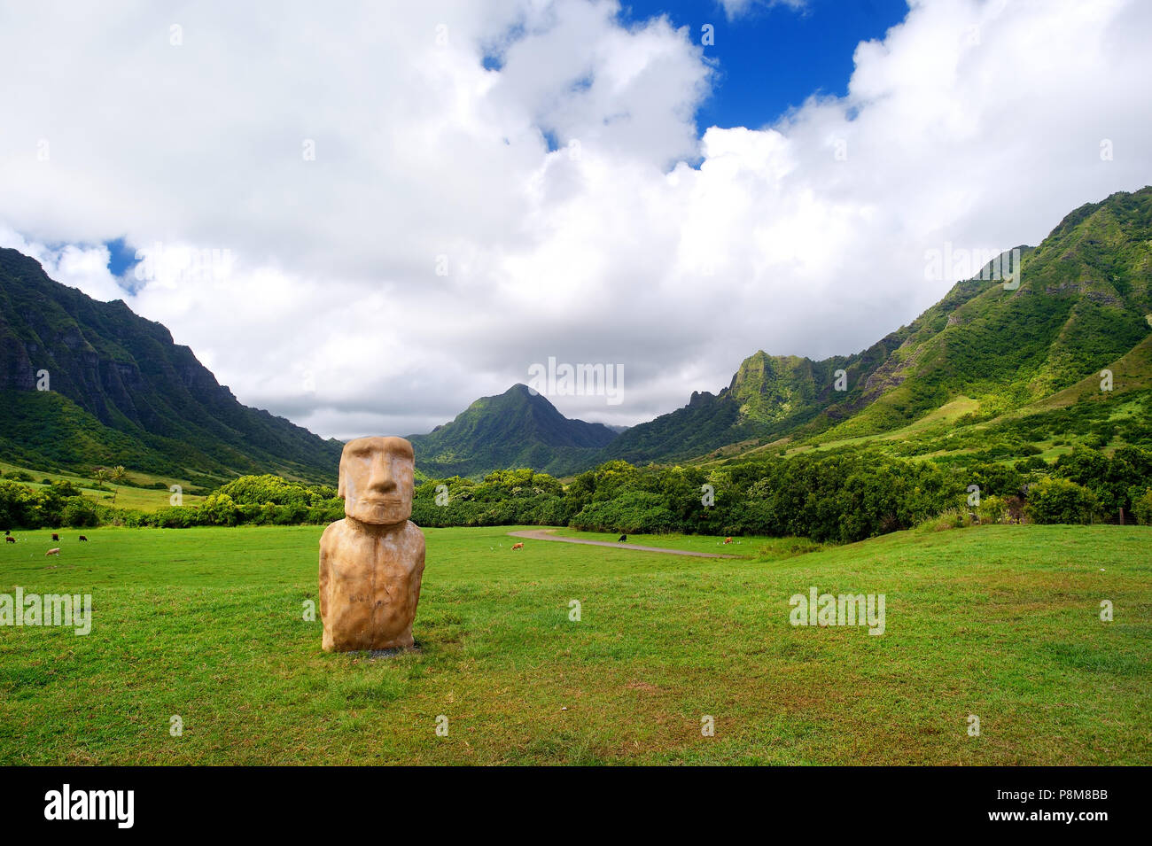 Isola di Pasqua in testa su Kualoa Ranch, Oahu, Hawaii Foto Stock