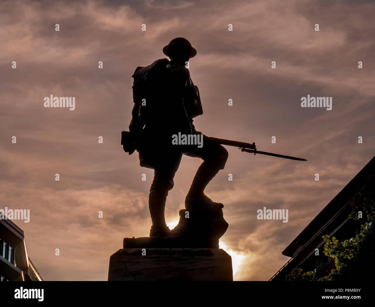 Regno Unito, Inghilterra, Londra, statua Royal Fusiliers Foto Stock