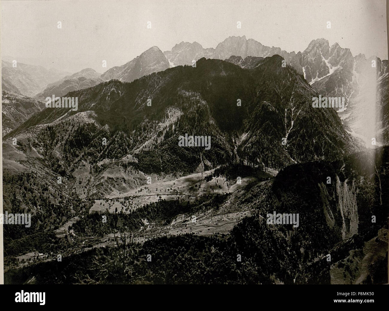 . 582 Wie Nr, 3618, Fortsetzung nach rechts. (BildID 15803240) Foto Stock