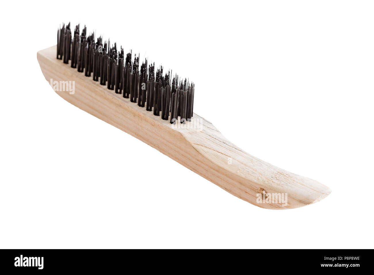 In legno spazzola di setole disposte diagonalmente attraverso il telaio isolato su uno sfondo bianco con spazio di copia Foto Stock