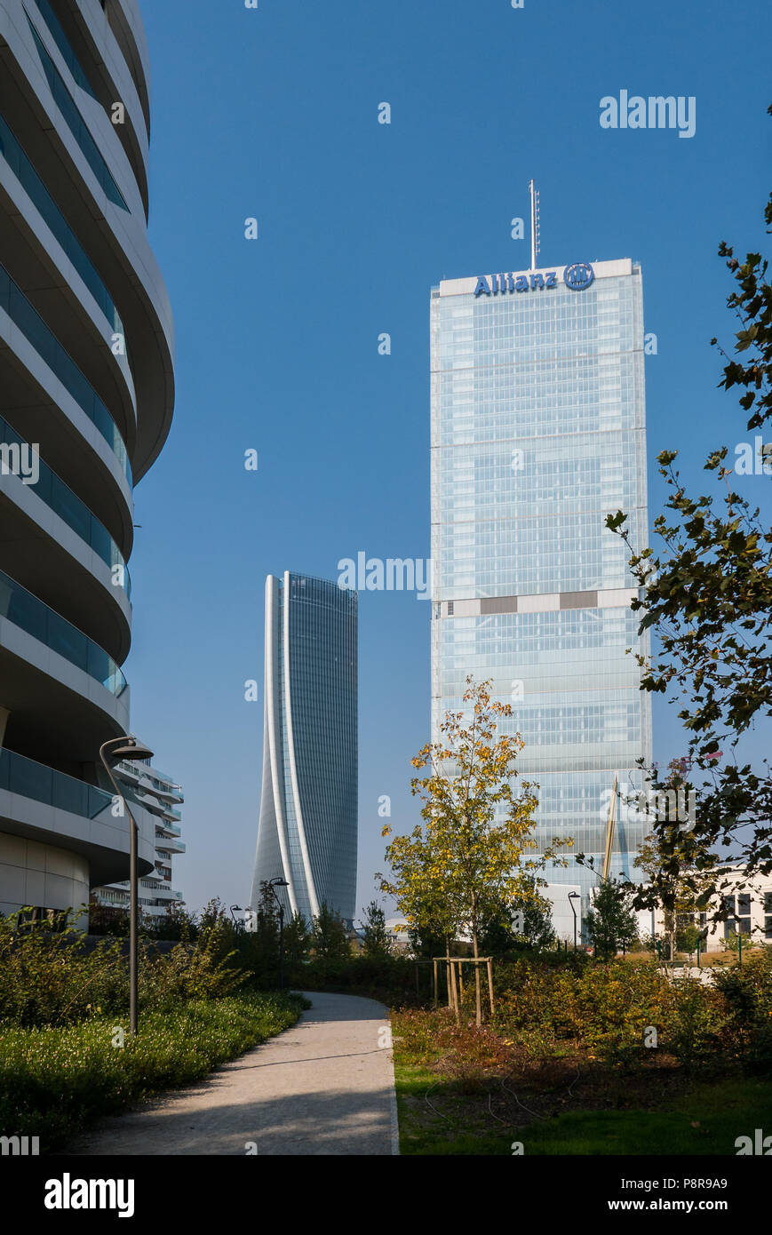 Milano, ottobre,15, 2017 - torre Isozaki e Hadid torre in 'vita di città' complesso in 3 Torri Milano posto, edifici moderni e condomini. Foto Stock