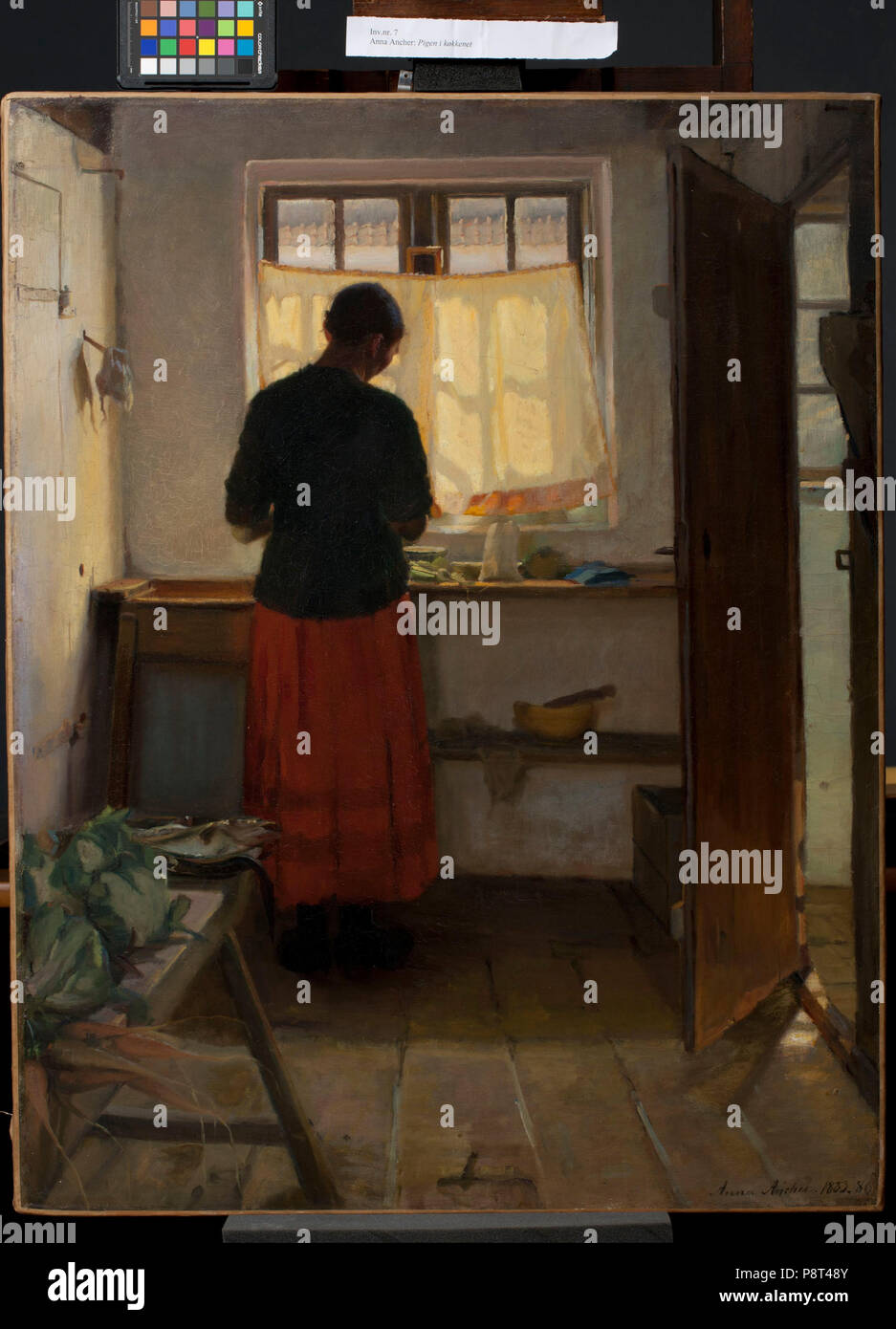 . 37 Anna Ancher - La cameriera in cucina - Foto Stock