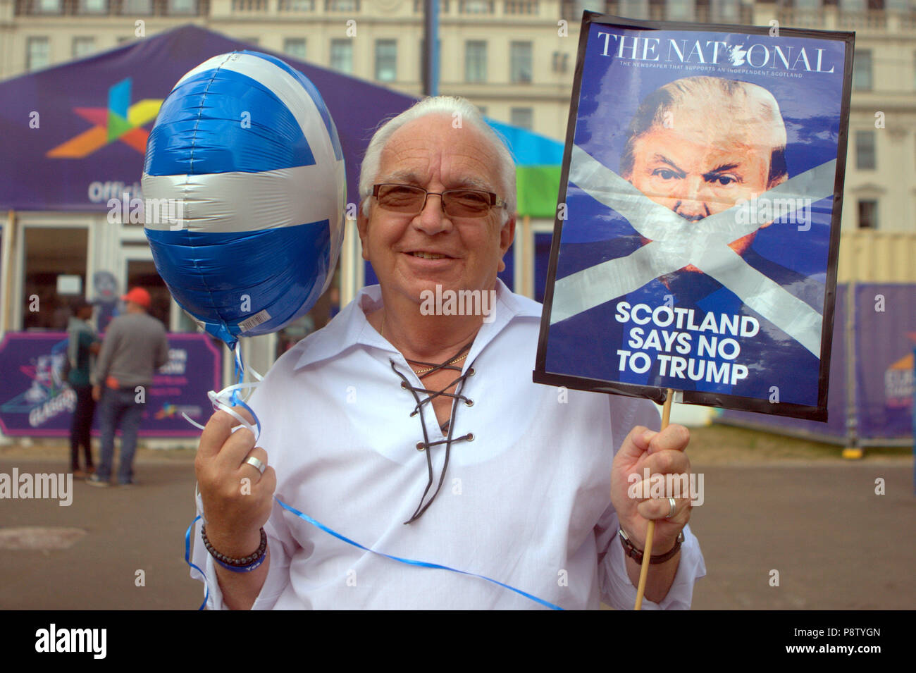 Glasgow, Scotland, Regno Unito xiii Luglio.Donald Trump protesta mondiale supportato in George Square, il museo civico e il centro amministrativo della city.Organized dalla Scozia contro Trump era previsto per attrarre sostenitori 5000. Gerard Ferry/Alamy news Foto Stock