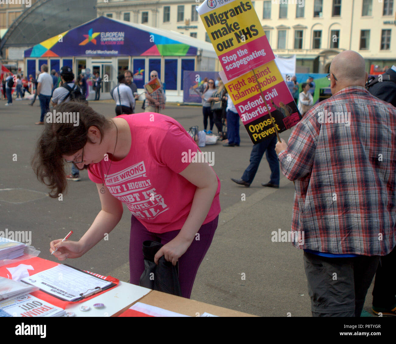 Glasgow, Scotland, Regno Unito xiii Luglio.Donald Trump protesta mondiale supportato in George Square, il museo civico e il centro amministrativo della city.Organized dalla Scozia contro Trump era previsto per attrarre sostenitori 5000. Gerard Ferry/Alamy news Foto Stock