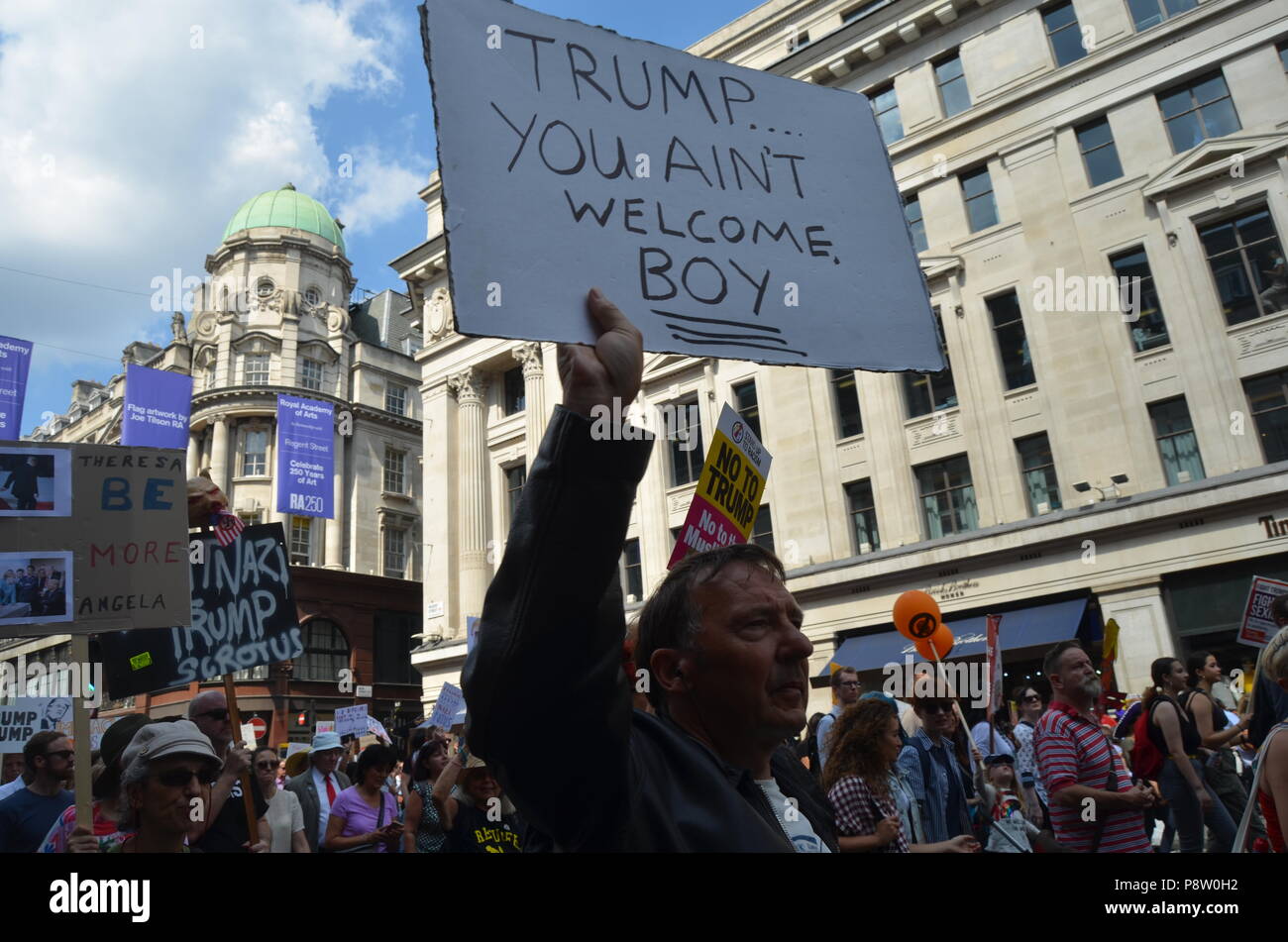 Londra, 13 luglio 2018, protesta contro il Presidente Trump visitando la UK Credit: Eunice Wilson/Alamy Live News Foto Stock