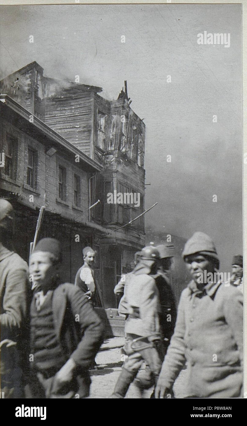 . 59 Bilder vom Riesenbrand in Stambul. (Agosto 1918). (BildID 15675746) Foto Stock