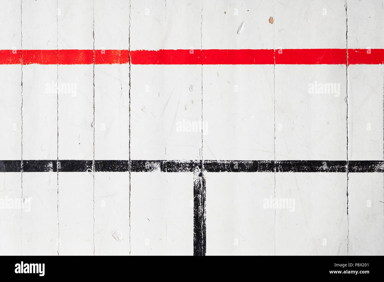 Dettaglio di un vecchio stile di palestra con campo da pallacanestro linee Foto Stock