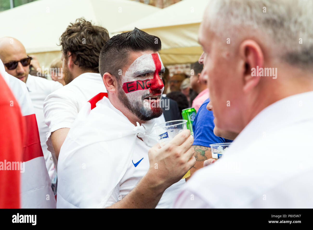 Mosca, Russia - Giugno, 2018: inglese i tifosi di calcio su world cup championship a Mosca, Russia prima che il gioco Croatia-England Foto Stock