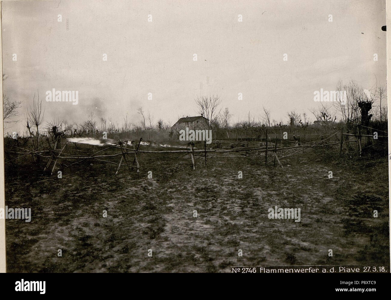 . 287 Flammenwerfer a.d. Piave 27.3.18. (BildID 15616862) Foto Stock . 287 Flammenwerfer a.d. Piave 27.3.18. (BildID 15616862) Foto Stock