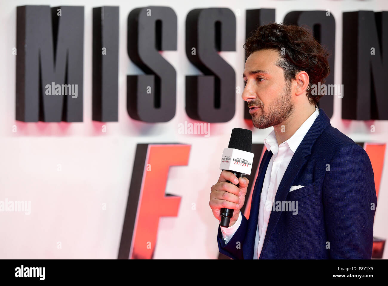Alex Zane presentando la missione: Impossibile Fallout premiere al BFI Imax, Waterloo, Londra. Foto Stock