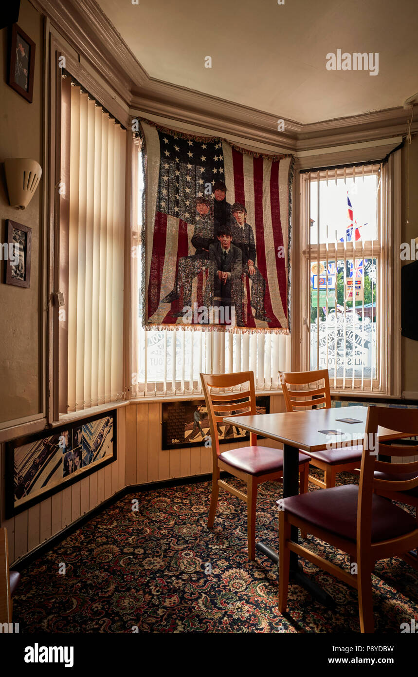 Memorabilia dei Beatles in ferroviaria Inn Pub, Nantwich Foto Stock