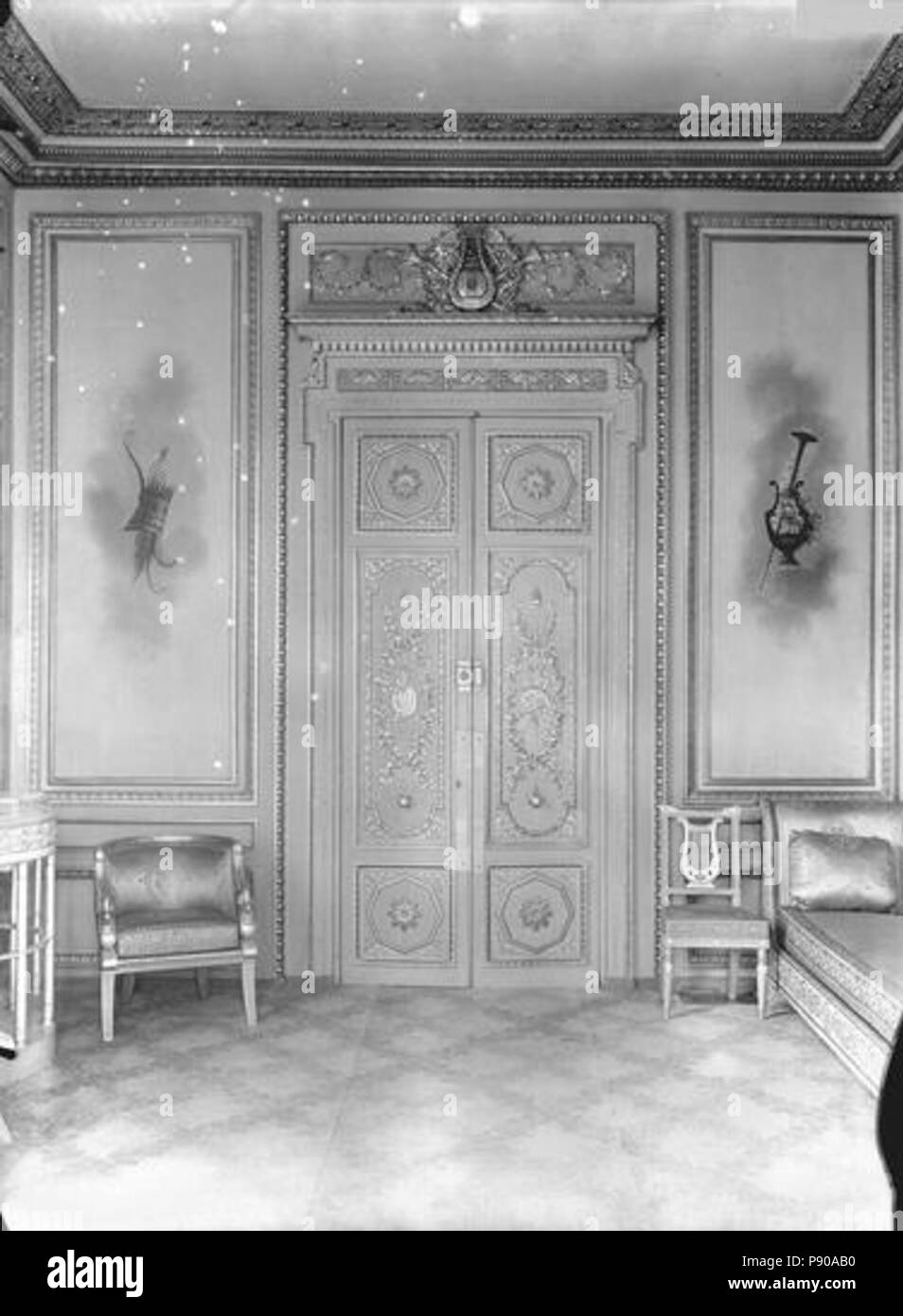 445 Palais de l'Elysée - Salon d'argent, porte, au sud - Parigi - Médiathèque de l'architecture et du patrimoine - APMH00023841 Foto Stock