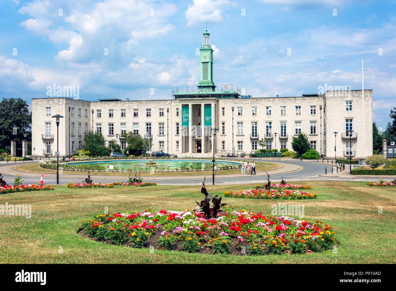 Waltham Forest Town Hall, strada forestale, Walthamstow, London Borough of Waltham Forest, Greater London, England, Regno Unito Foto Stock