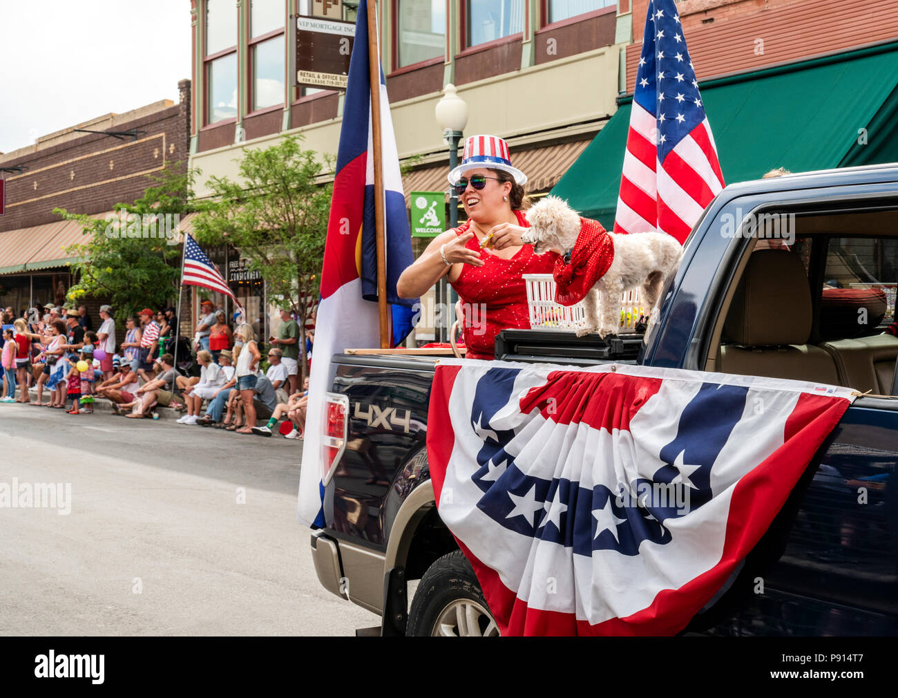 Chaffee County Republicans marzo nel quarto annuale di luglio sfilata nel piccolo paese di montagna di Salida; Colorado; USA Foto Stock