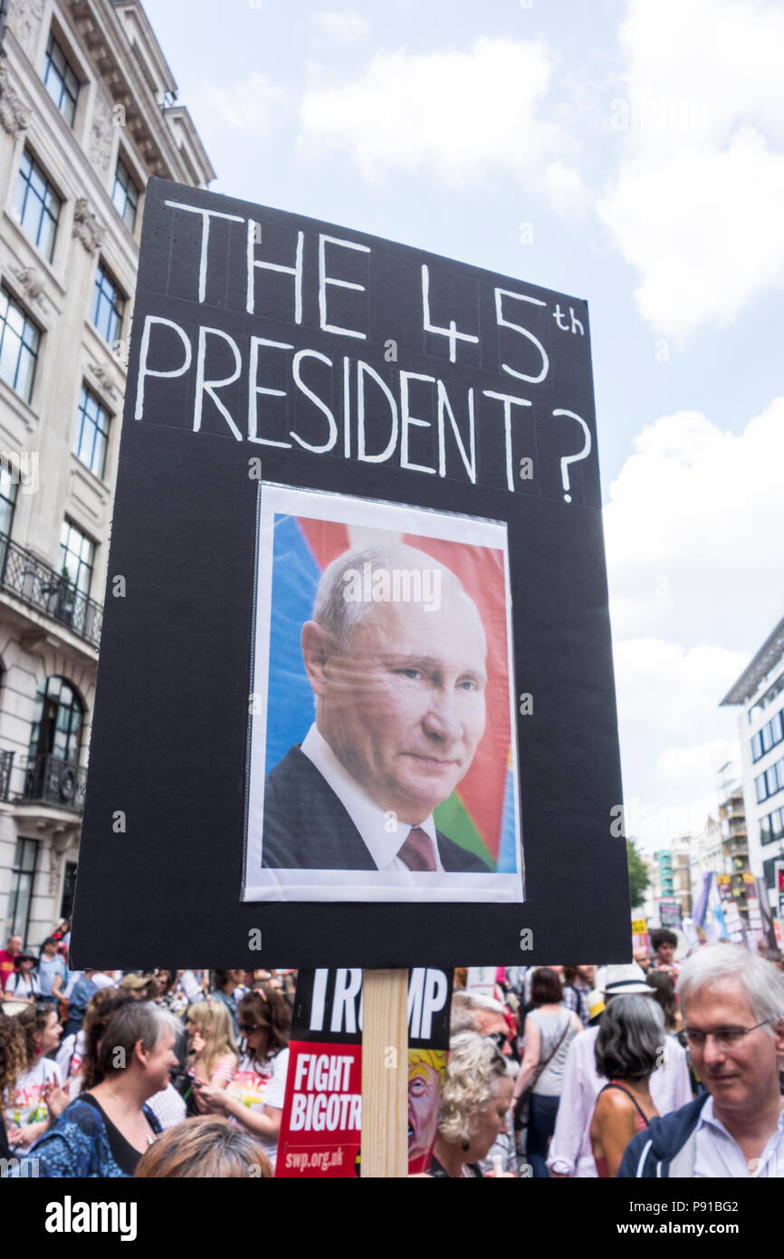 Londra, Inghilterra, Regno Unito. 13 Luglio, 2018. I manifestanti a Londra marciare contro Donald Trump's visita al Regno Unito © Benjamin John/ Alamy Live News. Foto Stock