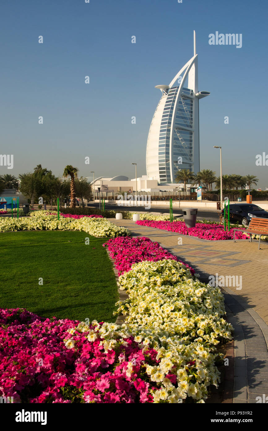 Emirati Arabi Uniti, Emirati arabi uniti, Dubai City, Jumeirah Beach , Burj Al-Arab hotel Foto Stock