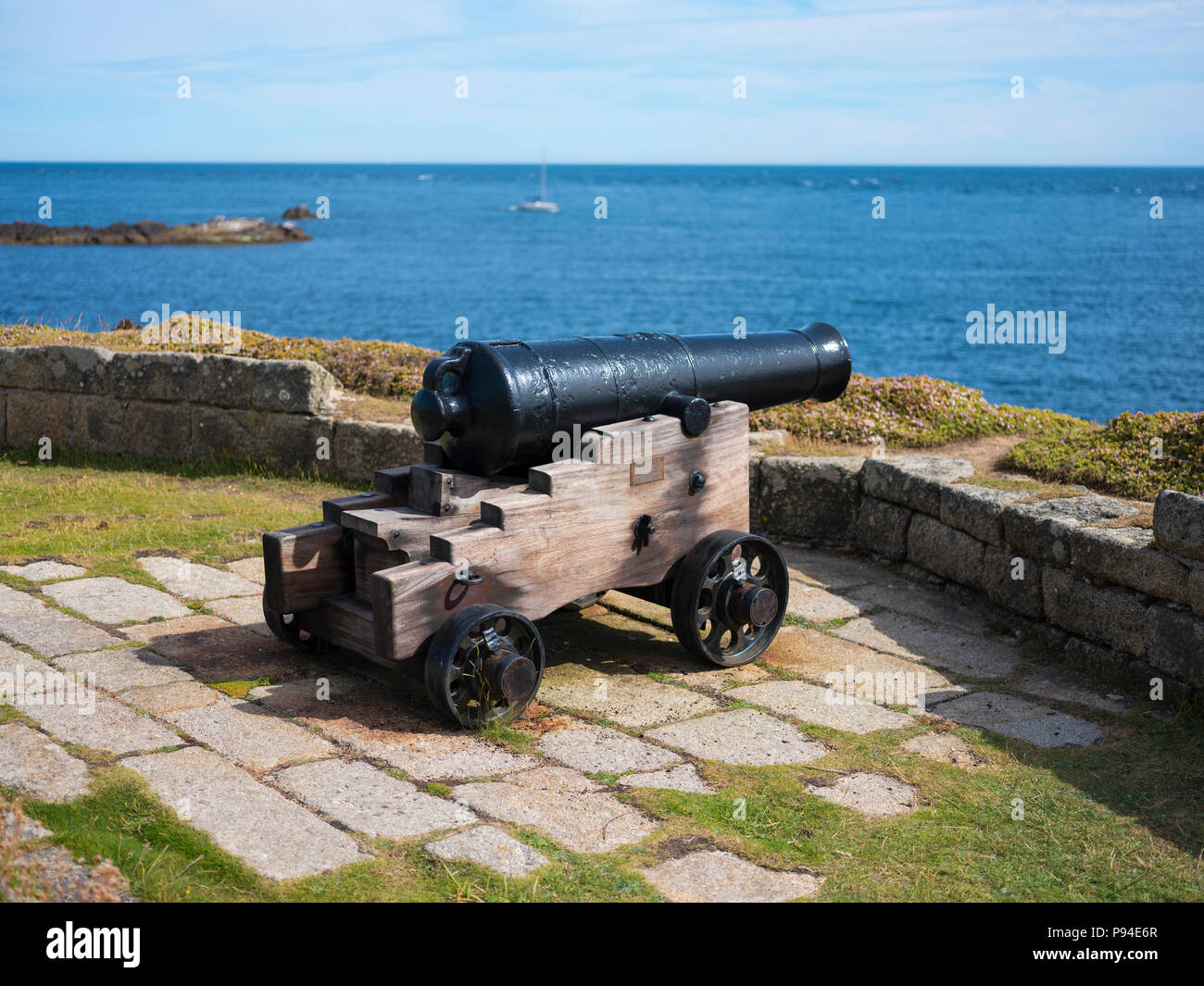 Cannoni su St Mary's, Isole Scilly. Foto Stock