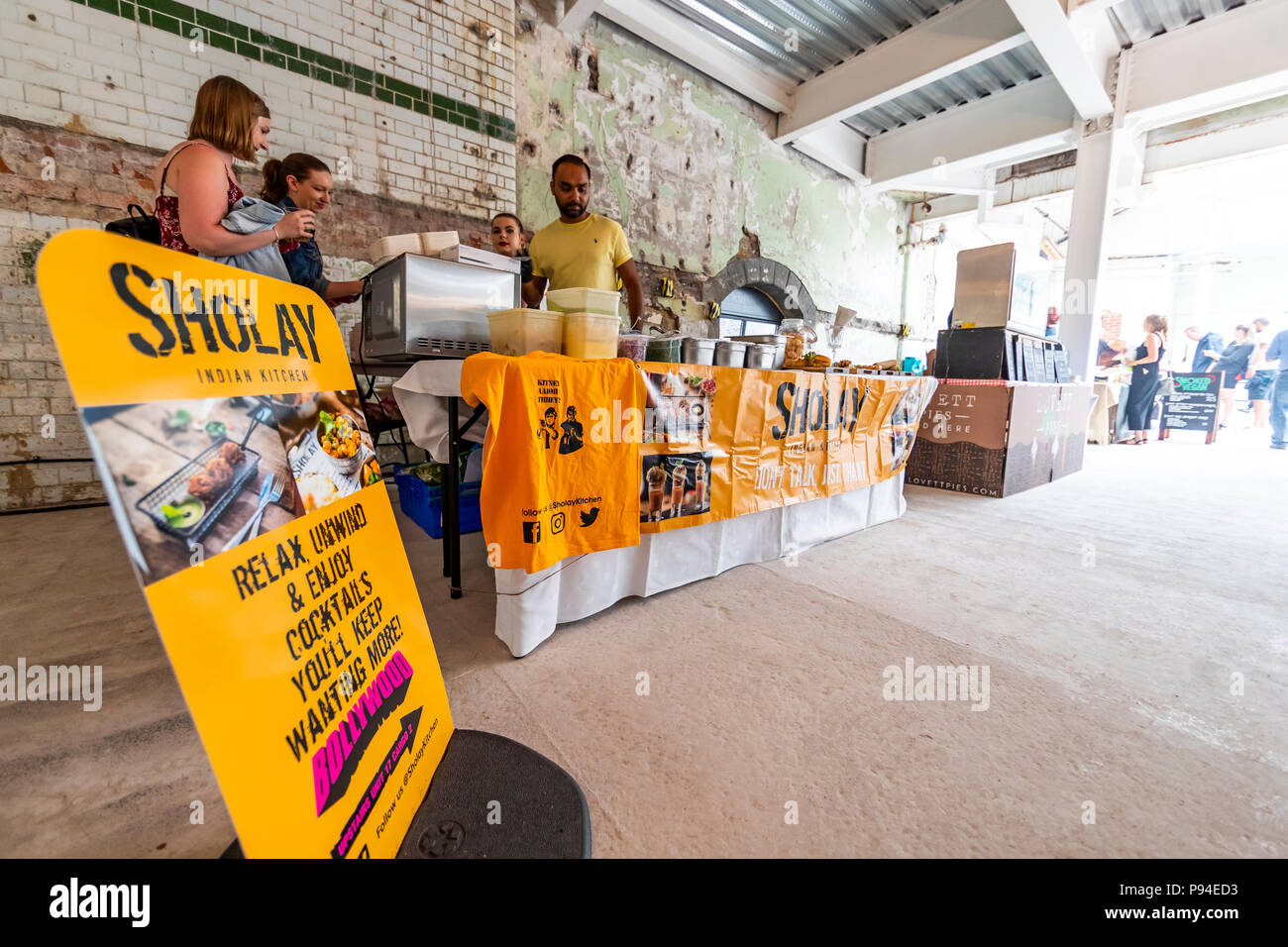 Raggiungere Finzels Street Market alimentare nella fermentazione edificio nord Foto Stock