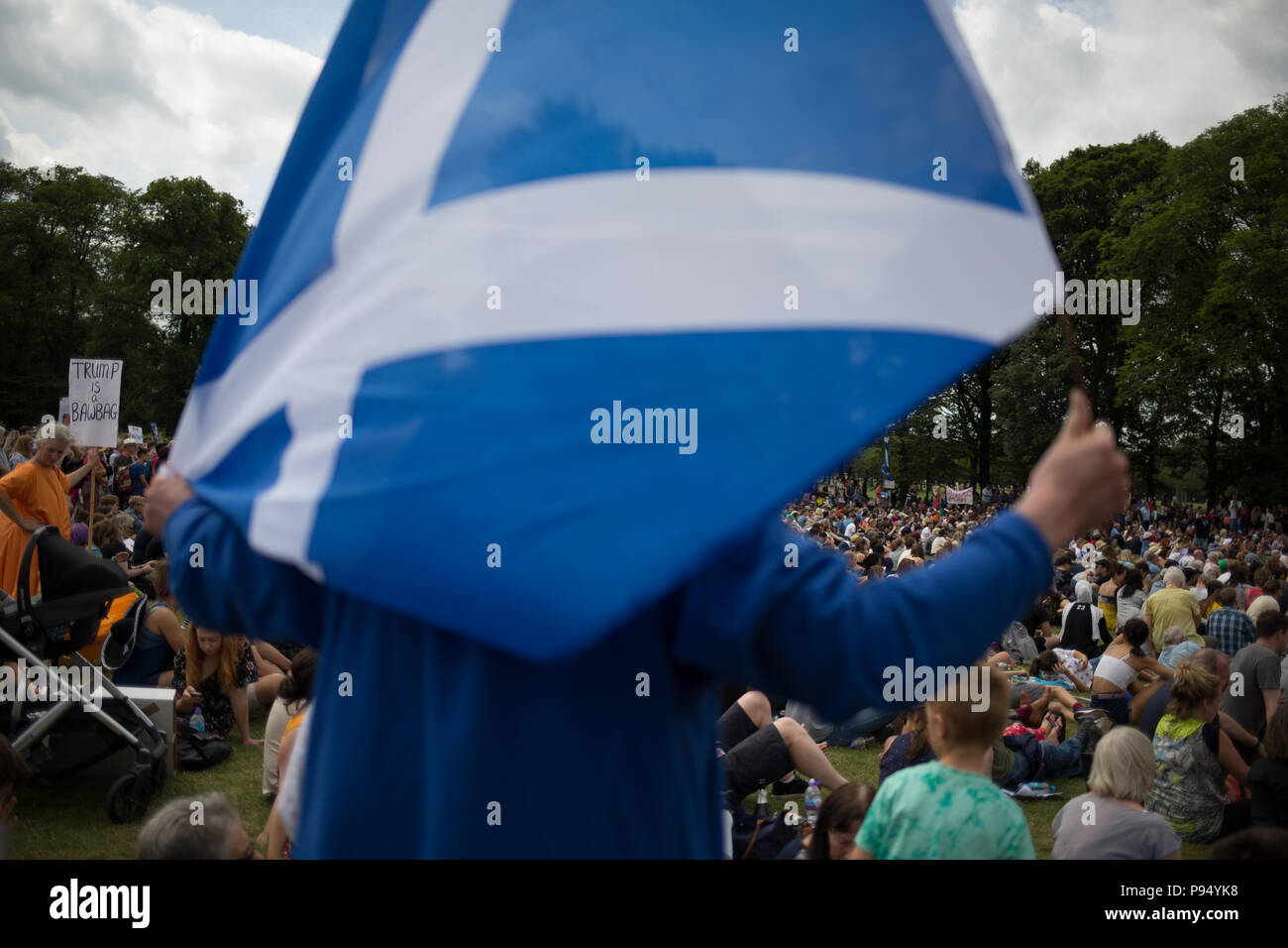 Edimburgo, Scozia, 14 luglio 2018. Il carnevale di resistenza anti-Trump rally, in concomitanza con la visita del presidente Donald Trump in Scozia su un golf weekend, a Edimburgo, Scozia, il 14 luglio 2018. Credito: jeremy sutton-hibbert/Alamy Live News Foto Stock