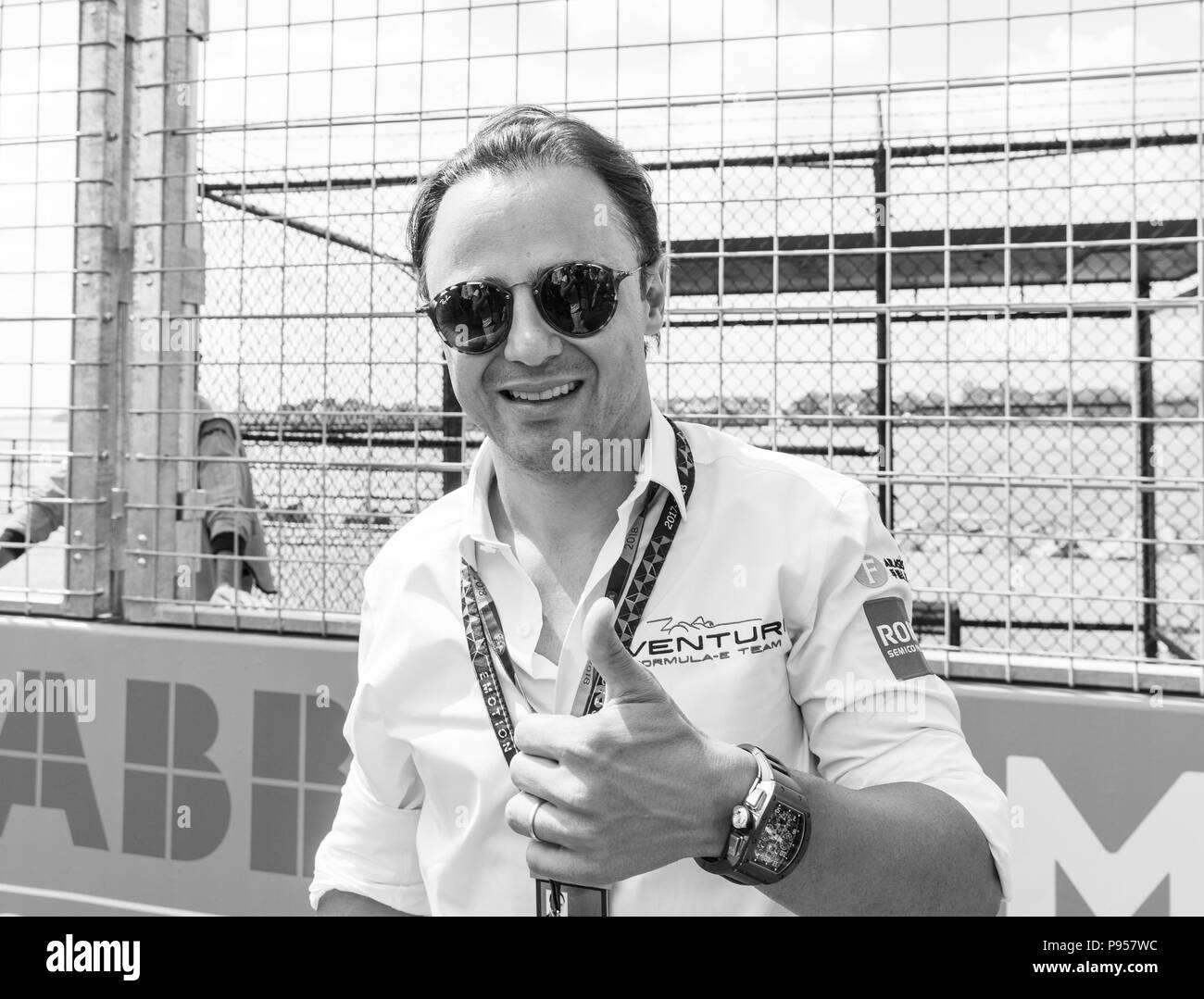 New York, NY - Luglio 14, 2018: Felipe Massa attands Formula e vetture da gara round 11 per NYC ePrix a Red Hook Credito: lev radin/Alamy Live News Foto Stock