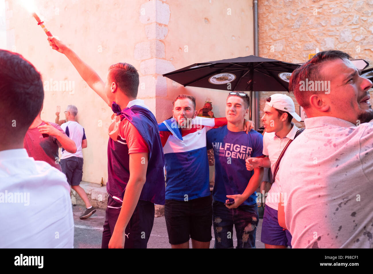 Il popolo francese Celebra la Coppa del Mondo di Calcio 2018 Foto Stock