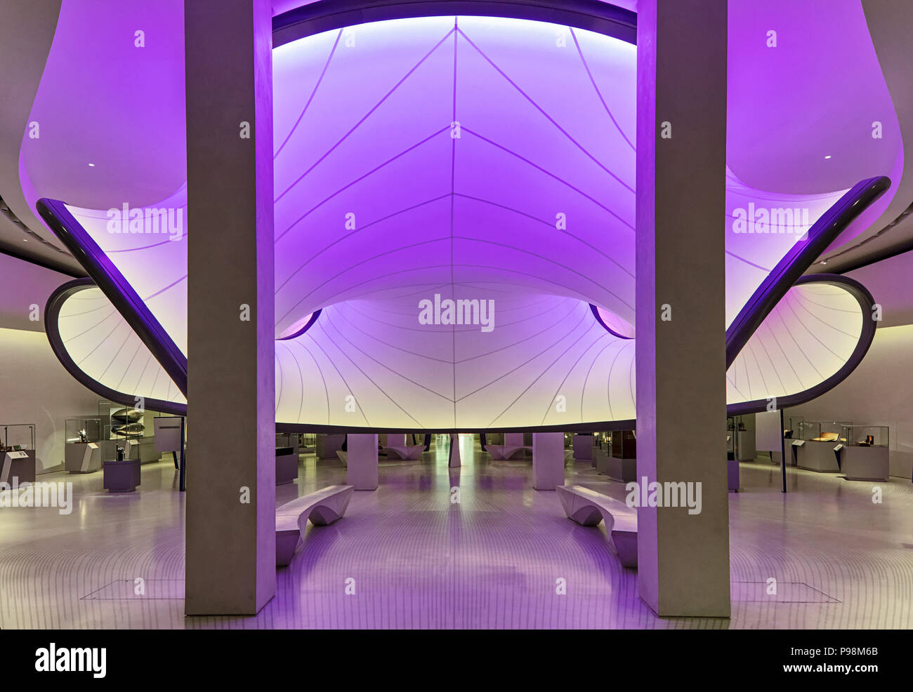 La Winton Mathematics Gallery al Science Museum, Londra, progettata dagli architetti Zaha Hadid Foto Stock