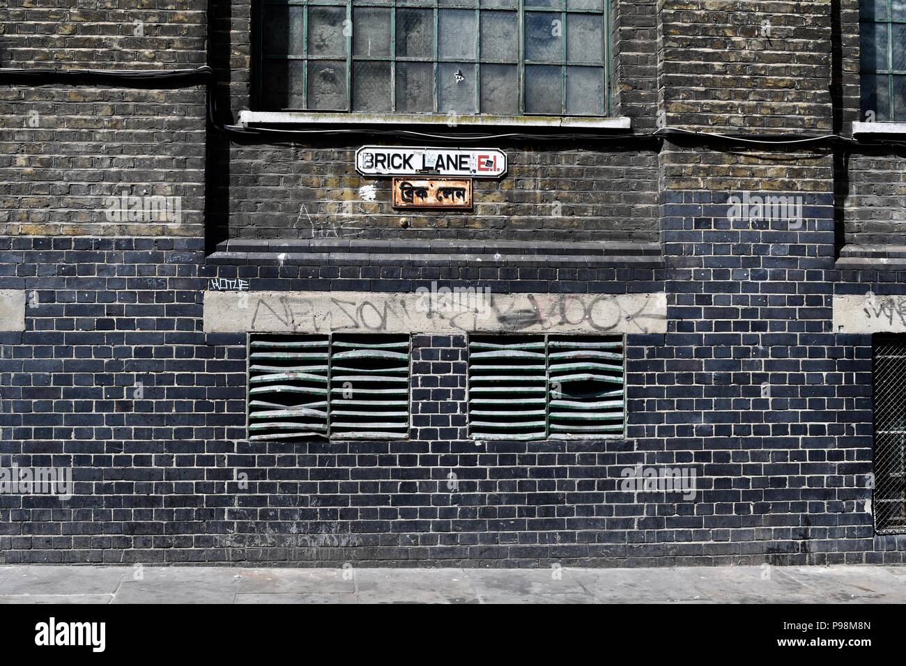 Brick Lane nell'East End di Londra Foto Stock